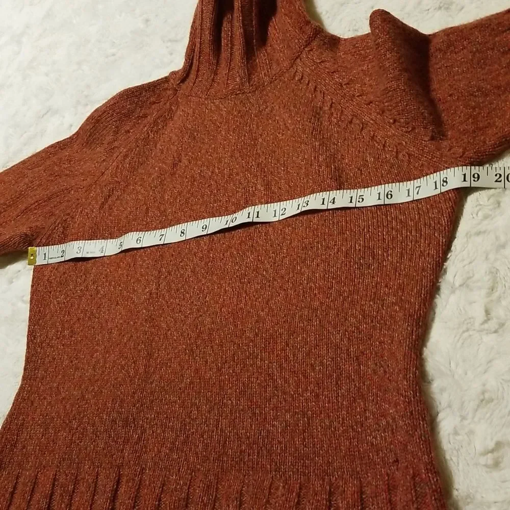 Faconnable Sweater Women's Size XS  Orange Wool Turtleneck Fall Winter